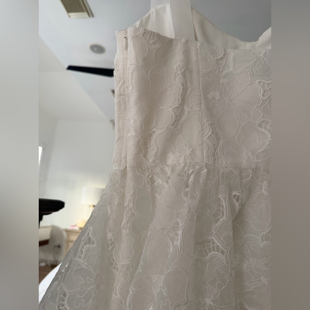 Hill House Home The Isabelle Dress - White Floral Organza size 8 - Picture 13 of 16